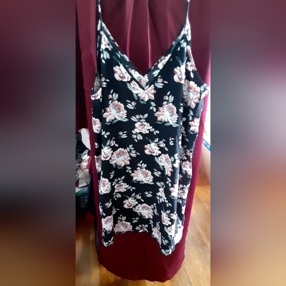 Ladies night gown